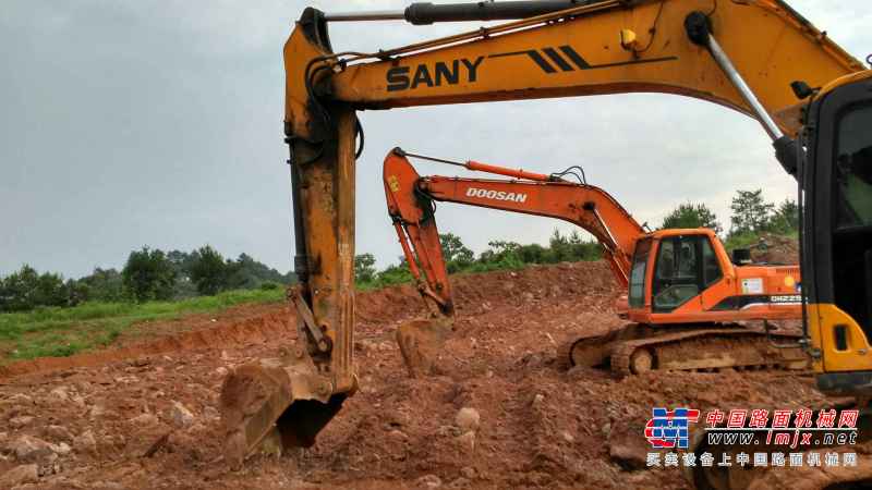 江西出售转让二手6909小时2012年三一重工SY205C挖掘机
