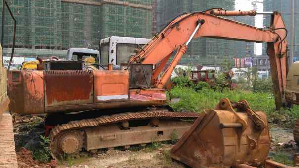 江西出售转让二手25000小时2004年日立EX200挖掘机