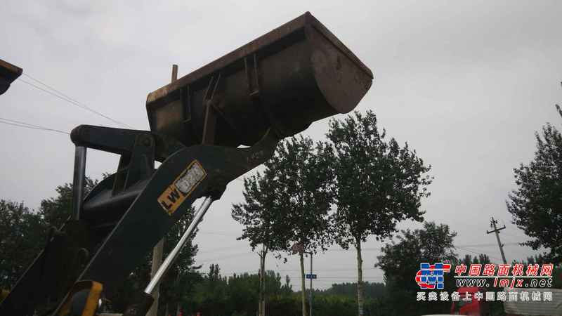 河北出售转让二手11000小时2008年徐工LW166装载机