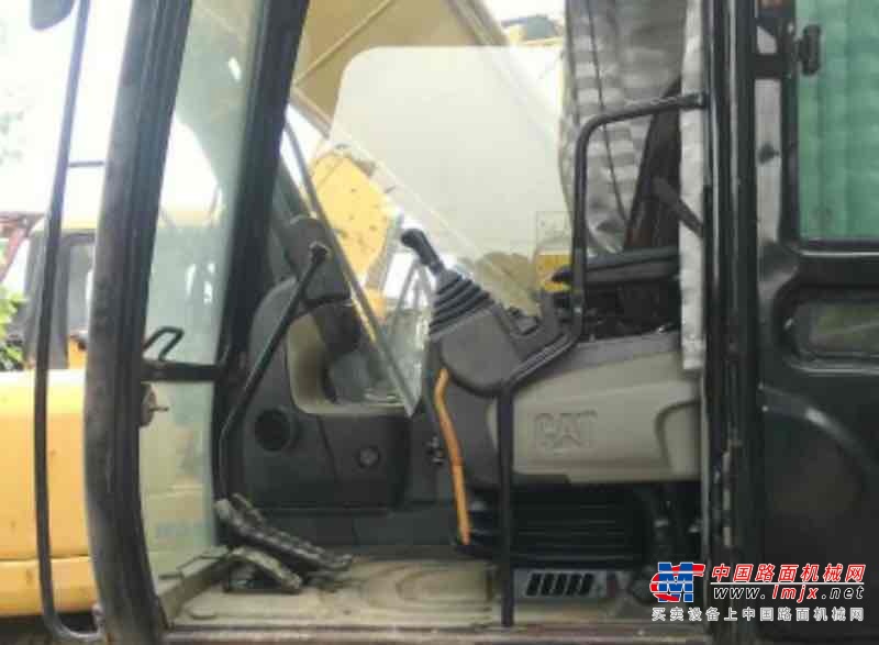 贵州出售转让二手7800小时2011年卡特彼勒320D挖掘机