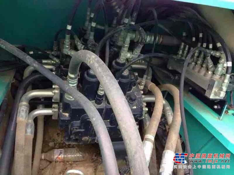 贵州出售转让二手7800小时2011年神钢SK260LC挖掘机