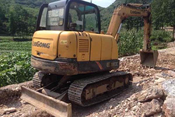 贵州出售转让二手5100小时2012年柳工906D挖掘机