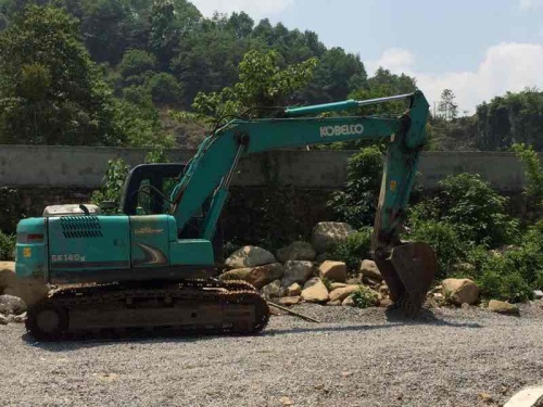 贵州出售转让二手6500小时2011年神钢SK140LC挖掘机