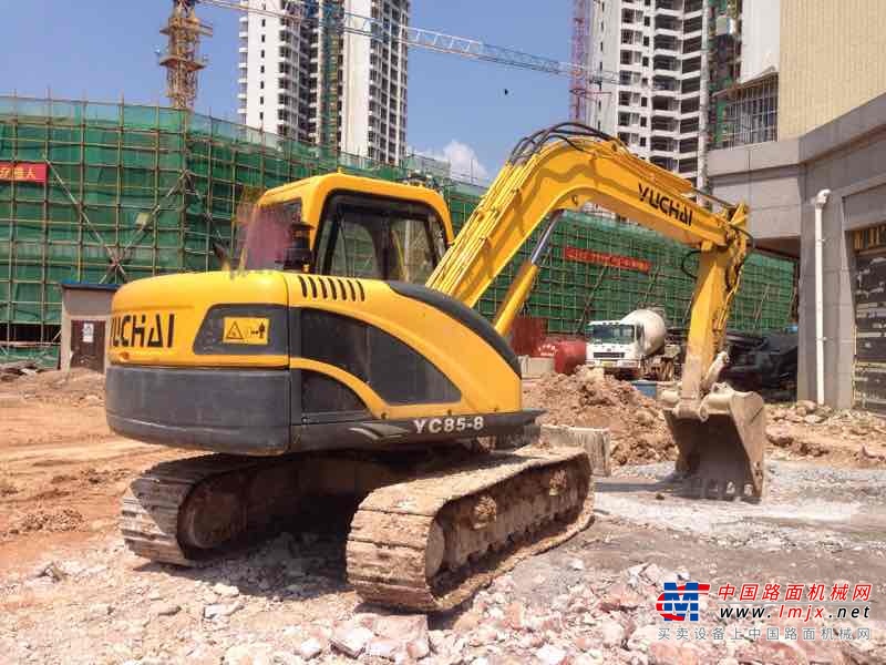 贵州出售转让二手5000小时2012年玉柴YC85挖掘机