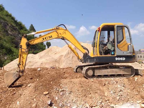 贵州出售转让二手3300小时2013年山重建机JCM906D挖掘机