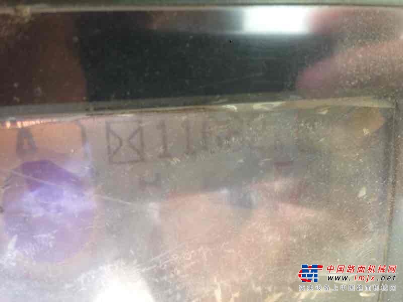 贵州出售转让二手11000小时2004年小松PC220挖掘机