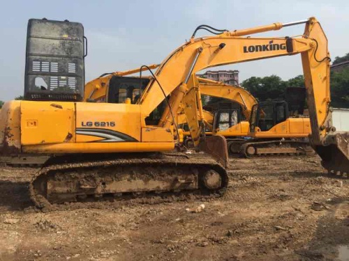 江西出售转让二手4100小时2012年龙工LG6215挖掘机