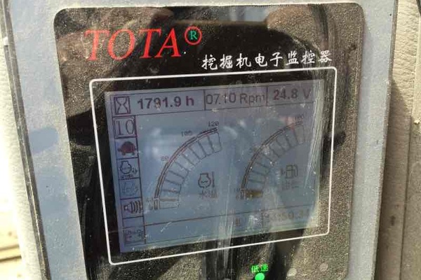 贵州出售转让二手1780小时2013年厦工XG821挖掘机