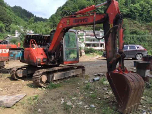 贵州出售转让二手8560小时2010年恒特重工HT80挖掘机