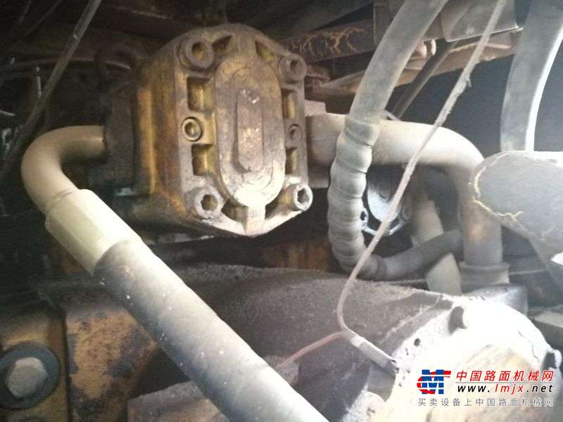 江西出售转让二手6000小时2010年龙工LG853装载机