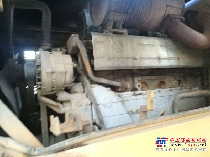 江西出售转让二手6000小时2010年龙工LG853装载机