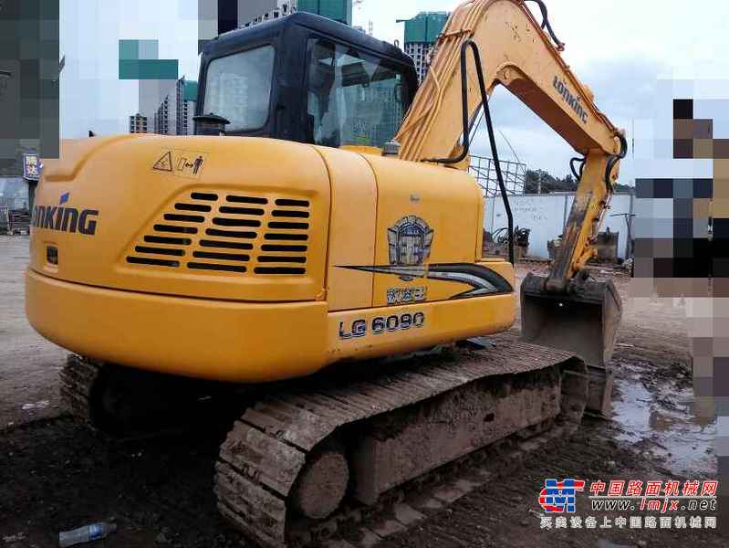云南出售转让二手6000小时2010年龙工LG6090挖掘机