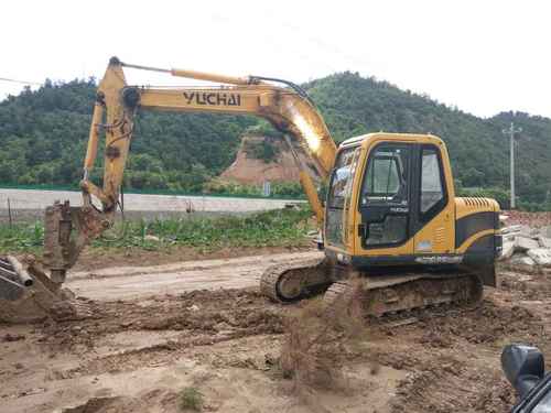 陕西出售转让二手3600小时2011年玉柴YC85挖掘机