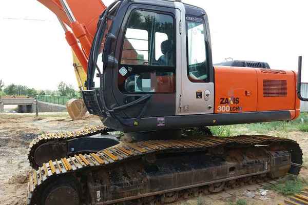 陕西出售转让二手3000小时2012年日立ZX260LCH挖掘机