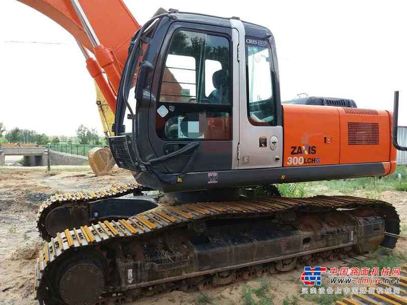 陕西出售转让二手3000小时2012年日立ZX260LCH挖掘机