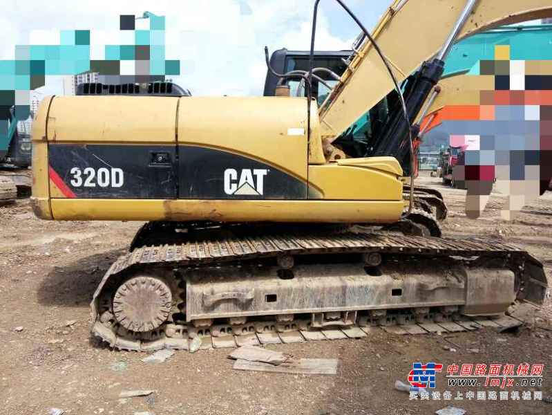 云南出售转让二手7000小时2009年卡特彼勒320D挖掘机