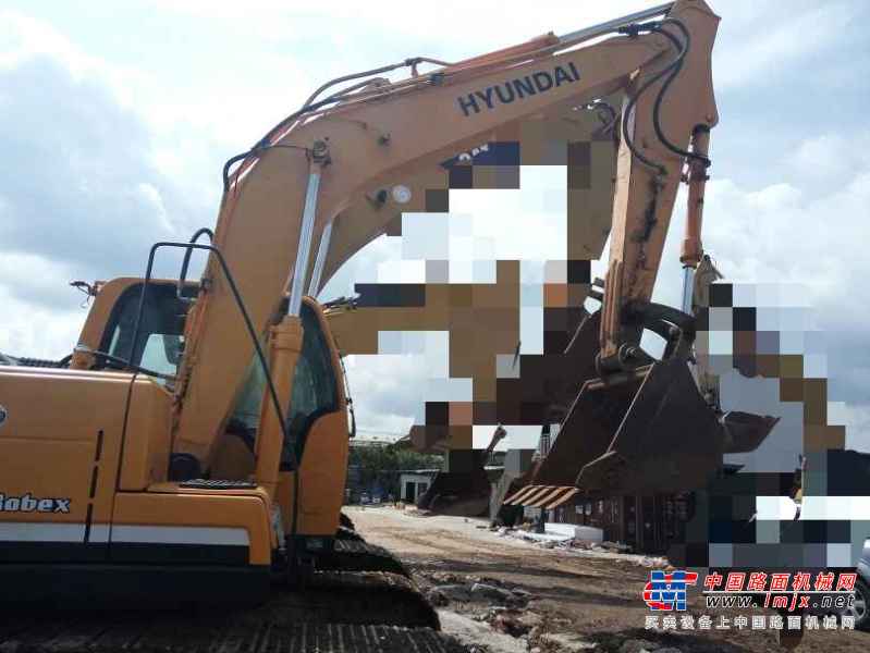 云南出售转让二手2000小时2015年现代R150LC挖掘机