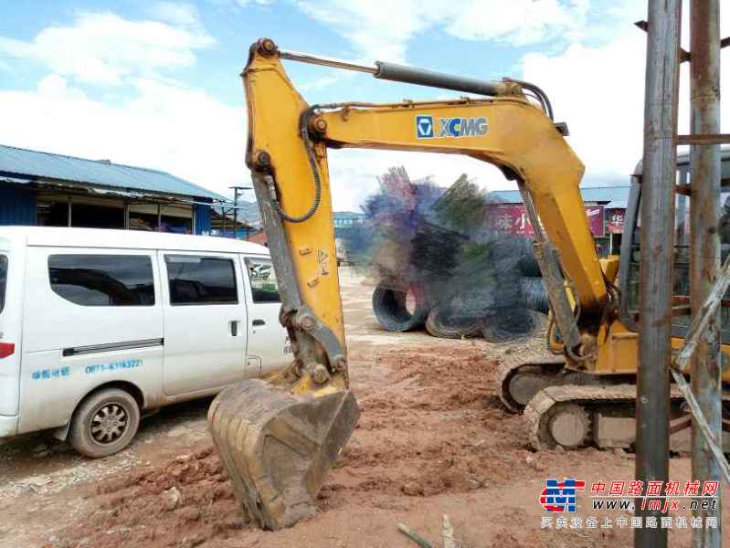 云南出售转让二手2390小时2012年徐工XE60挖掘机