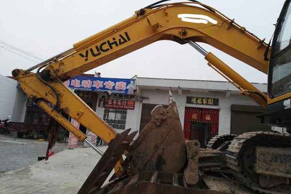 陕西出售转让二手2800小时2013年玉柴YC85挖掘机