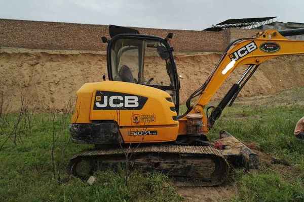 陕西出售转让二手4000小时2012年JCBJCB60挖掘机
