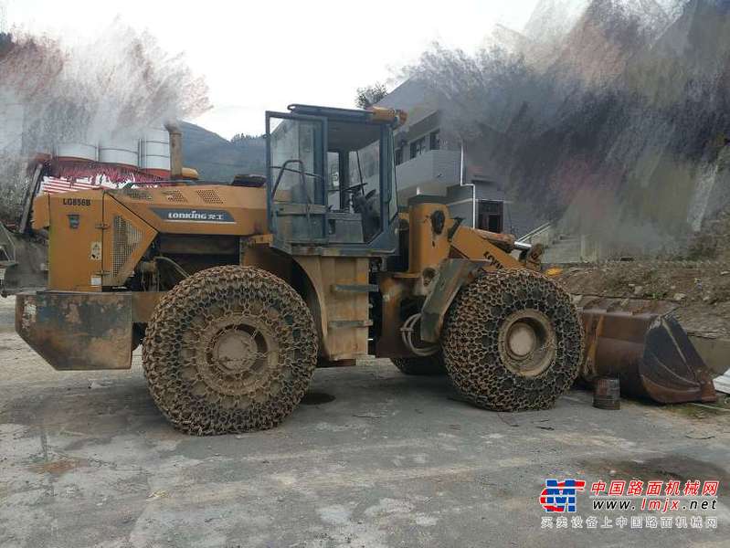 贵州出售转让二手6800小时2010年龙工LG856装载机