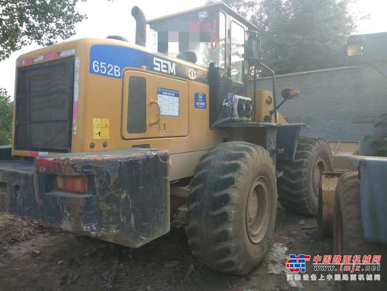 山东出售转让二手3000小时2010年山工SEM652B装载机
