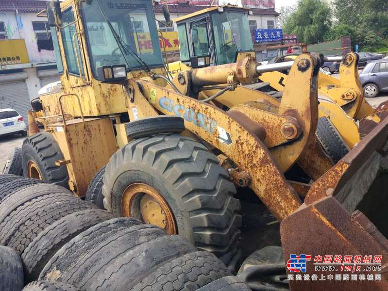 山东出售转让二手1500小时2004年柳工CLG852装载机