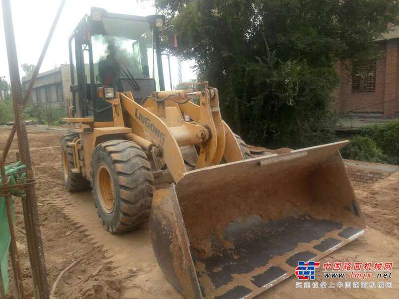 山西出售转让二手2000小时2013年柳工CLG816装载机