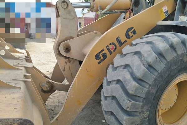 甘肃出售转让二手3000小时2010年临工LG953装载机