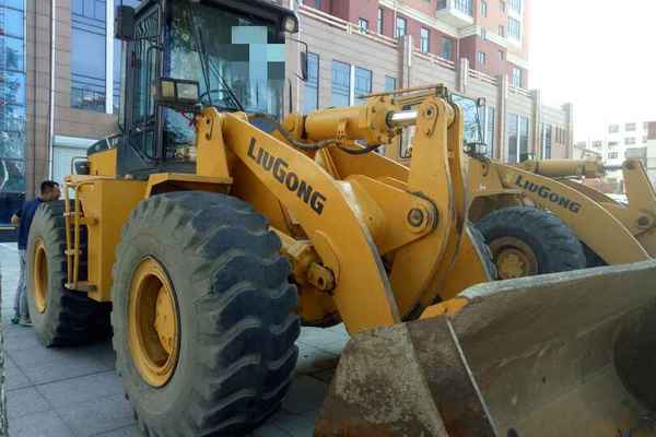 黑龙江出售转让二手7800小时2011年柳工CLG855装载机