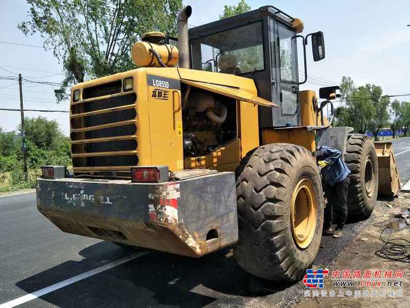 辽宁出售转让二手5000小时2013年龙工LG855D装载机