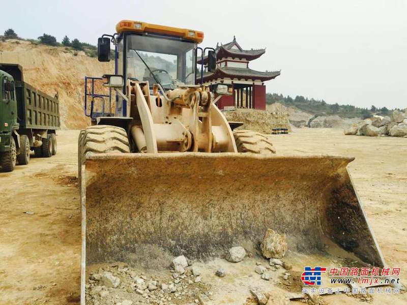 山西出售转让二手500小时2015年龙工LG855B装载机