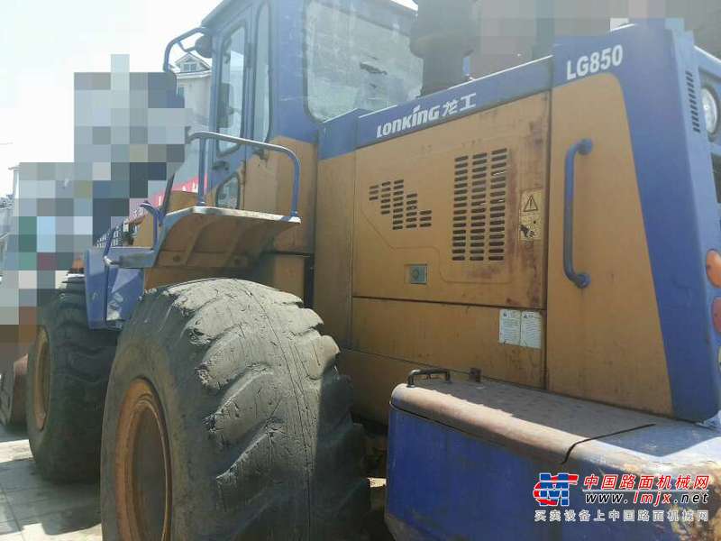 辽宁出售转让二手5000小时2011年龙工LG850装载机