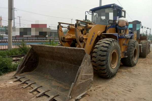 辽宁出售转让二手7000小时2008年龙工LG850装载机
