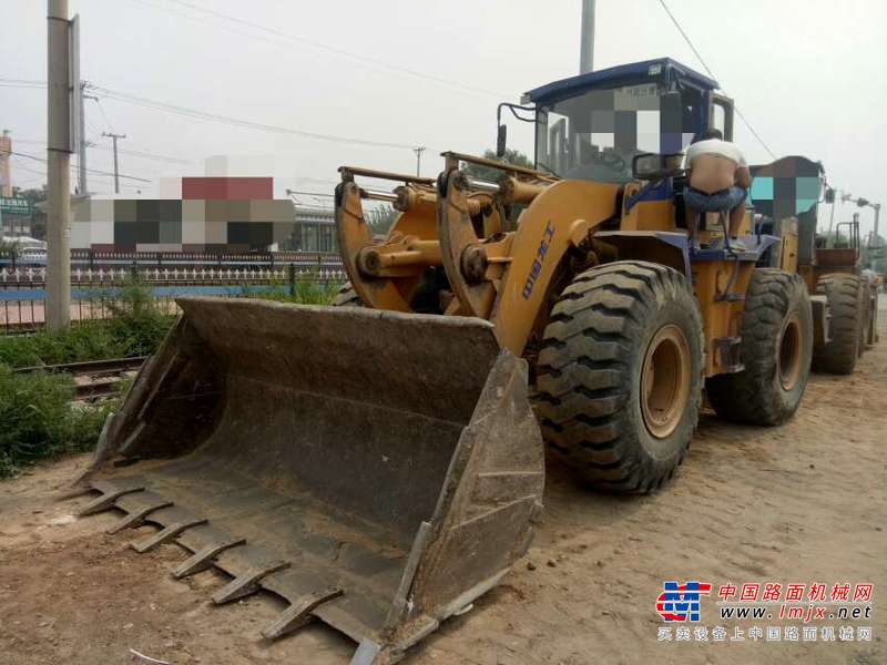 辽宁出售转让二手7000小时2008年龙工LG850装载机
