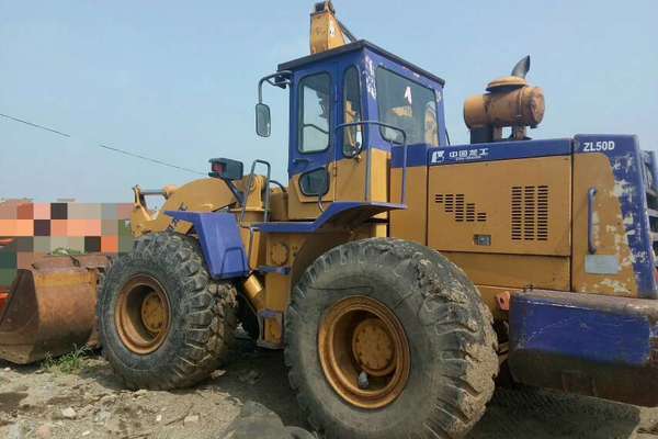 辽宁出售转让二手6000小时2006年龙工ZL50D装载机