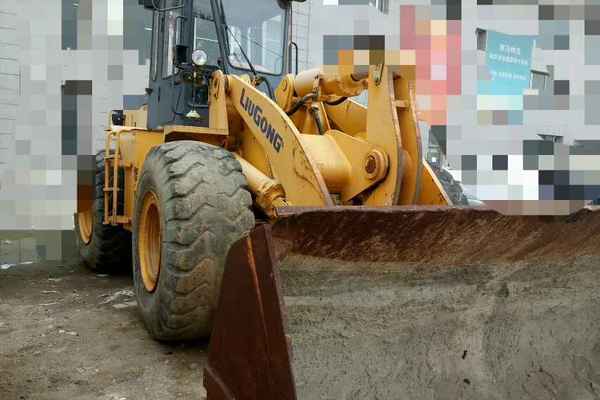 辽宁出售转让二手8000小时2011年柳工CLG855装载机