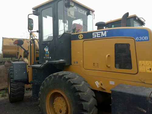 辽宁出售转让二手6500小时2013年山工SEM630B装载机