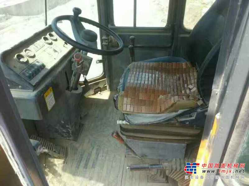 重庆出售转让二手8000小时2010年临工LG933L装载机