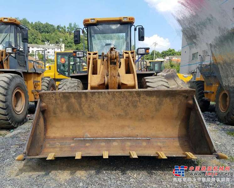 贵州出售转让二手4800小时2011年龙工LG855B装载机