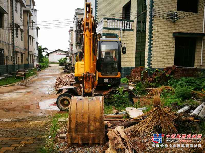 江西出售转让二手413小时2015年晋工轮挖JGM907挖掘机