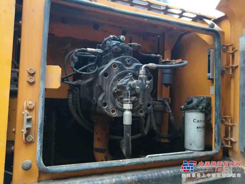 云南出售转让二手4860小时2012年三一重工SY305C挖掘机