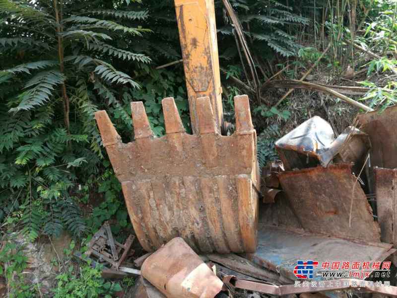 云南出售转让二手11127小时2009年现代R225LC挖掘机