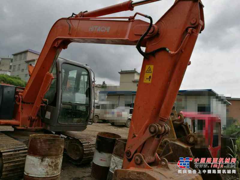 云南出售转让二手10500小时2011年日立ZX70挖掘机