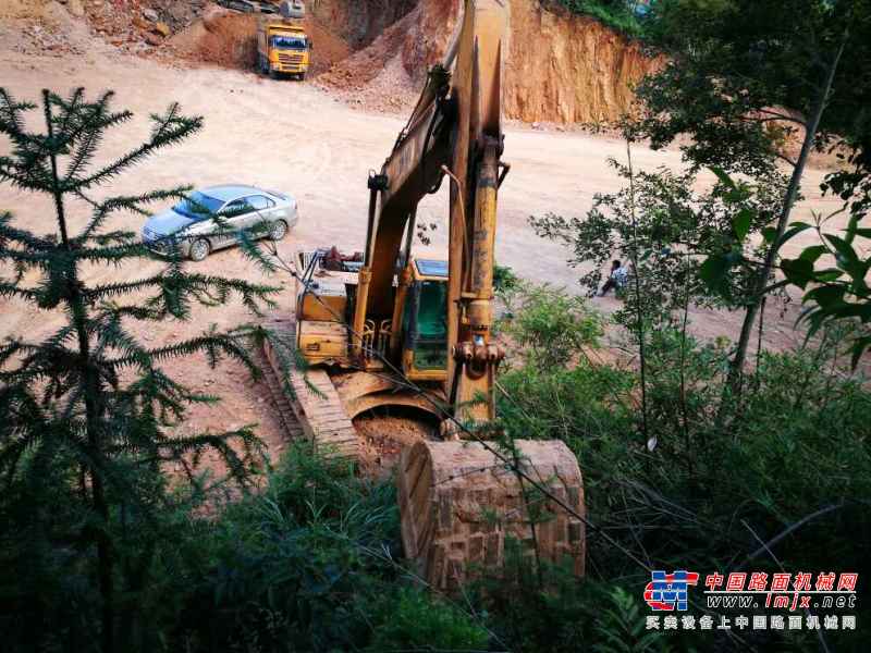 江西出售转让二手10000小时2008年三一重工SY230C挖掘机