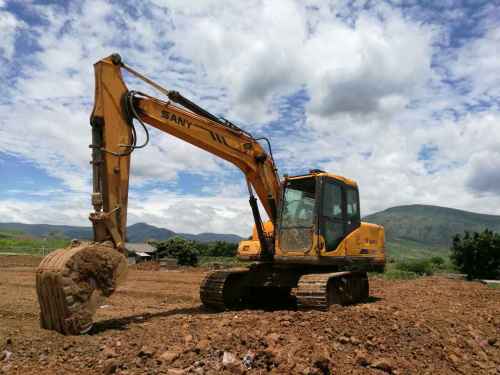 云南出售转让二手10526小时2010年三一重工SY135C挖掘机