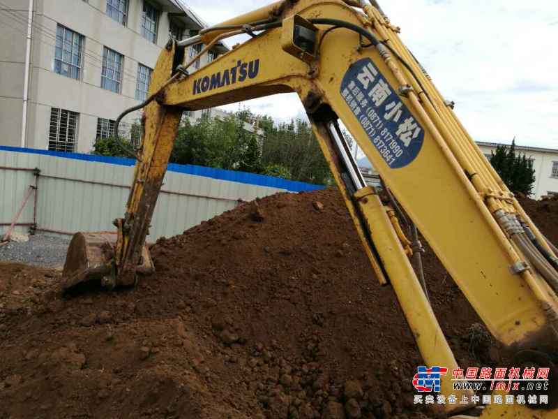 云南出售转让二手12500小时2009年小松PC56挖掘机