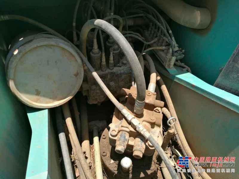 云南出售转让二手7500小时2011年神钢SK210LC挖掘机