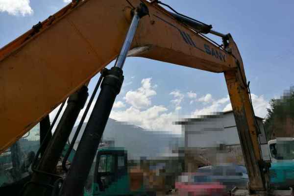 云南出售转让二手11000小时2009年三一重工SY285C挖掘机