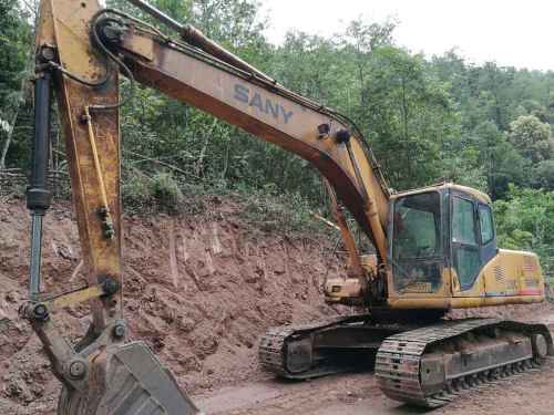 云南出售转让二手18000小时2004年三一重工SY210C挖掘机